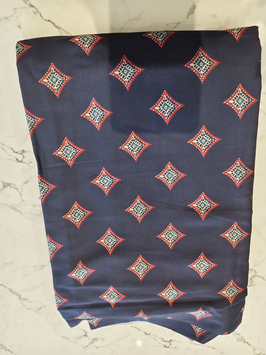 Semi modal salwar set